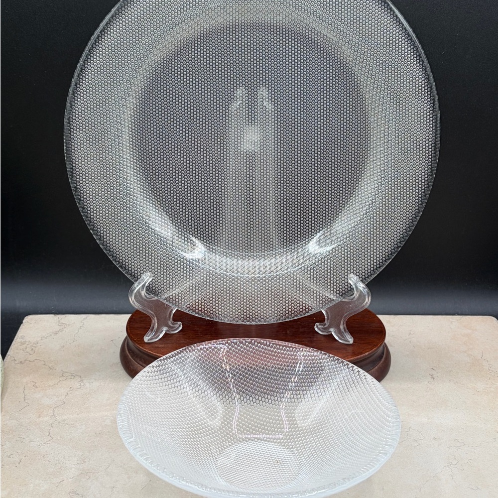1980's Kosta Boda Limelight Plate and Berry Bowl Goran Warff Bullicante Illusion